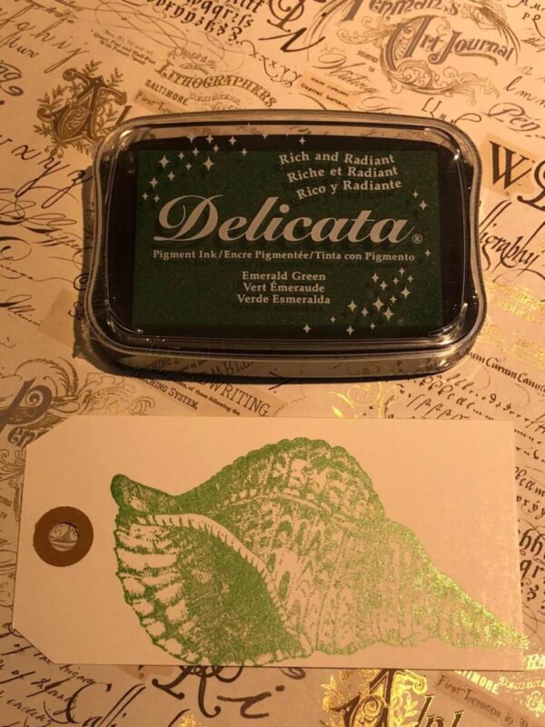 Delicata emerald green