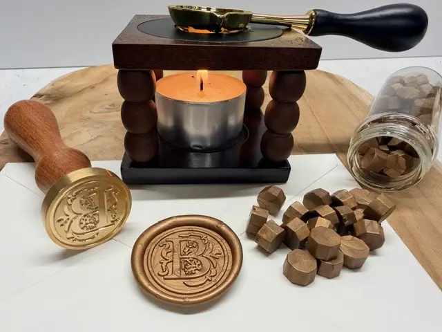 Lakstempel Italia letter B