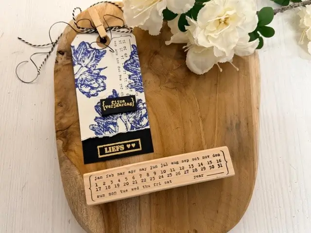 Long calendar