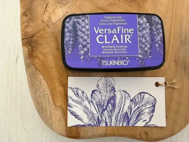 Versafine clair wisteria purple